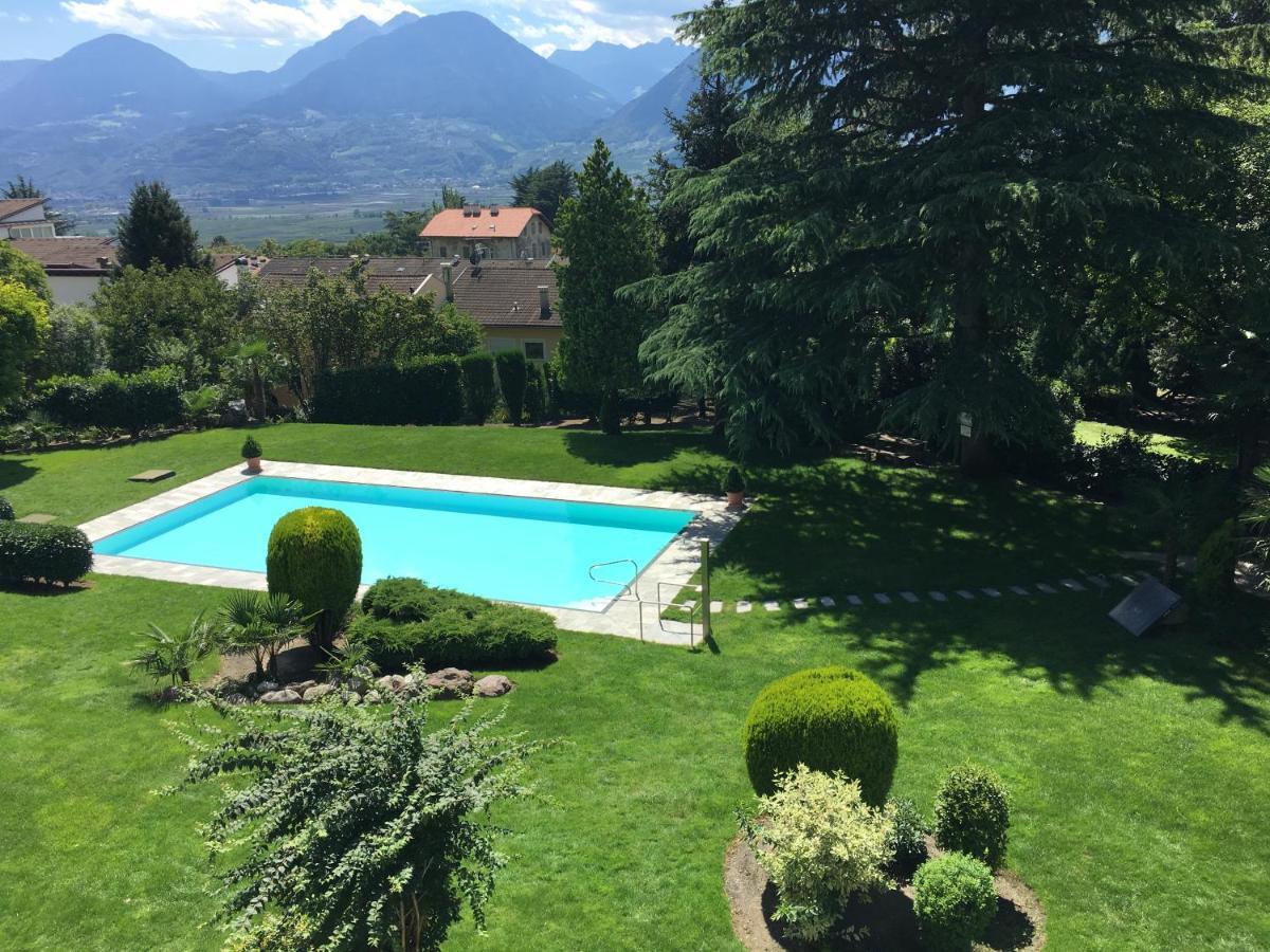 Sonnige Schicke Ferienwohnung Meran Pienzenau Exteriör bild