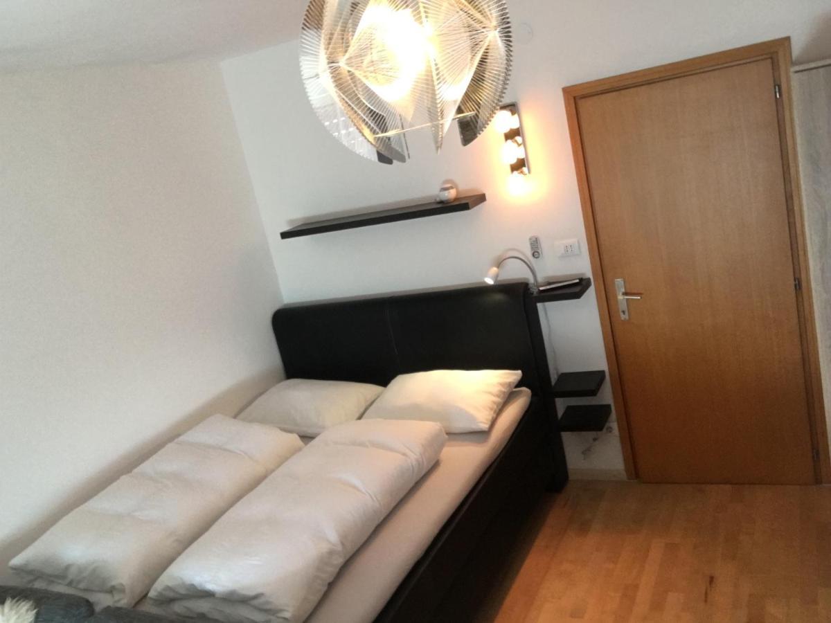 Sonnige Schicke Ferienwohnung Meran Pienzenau Exteriör bild